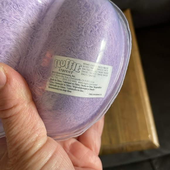 Fluffie Stuffiez small *UNICORN* Pull Fluff to Reveal Surprise Plush Underneath - Picture 6 of 7